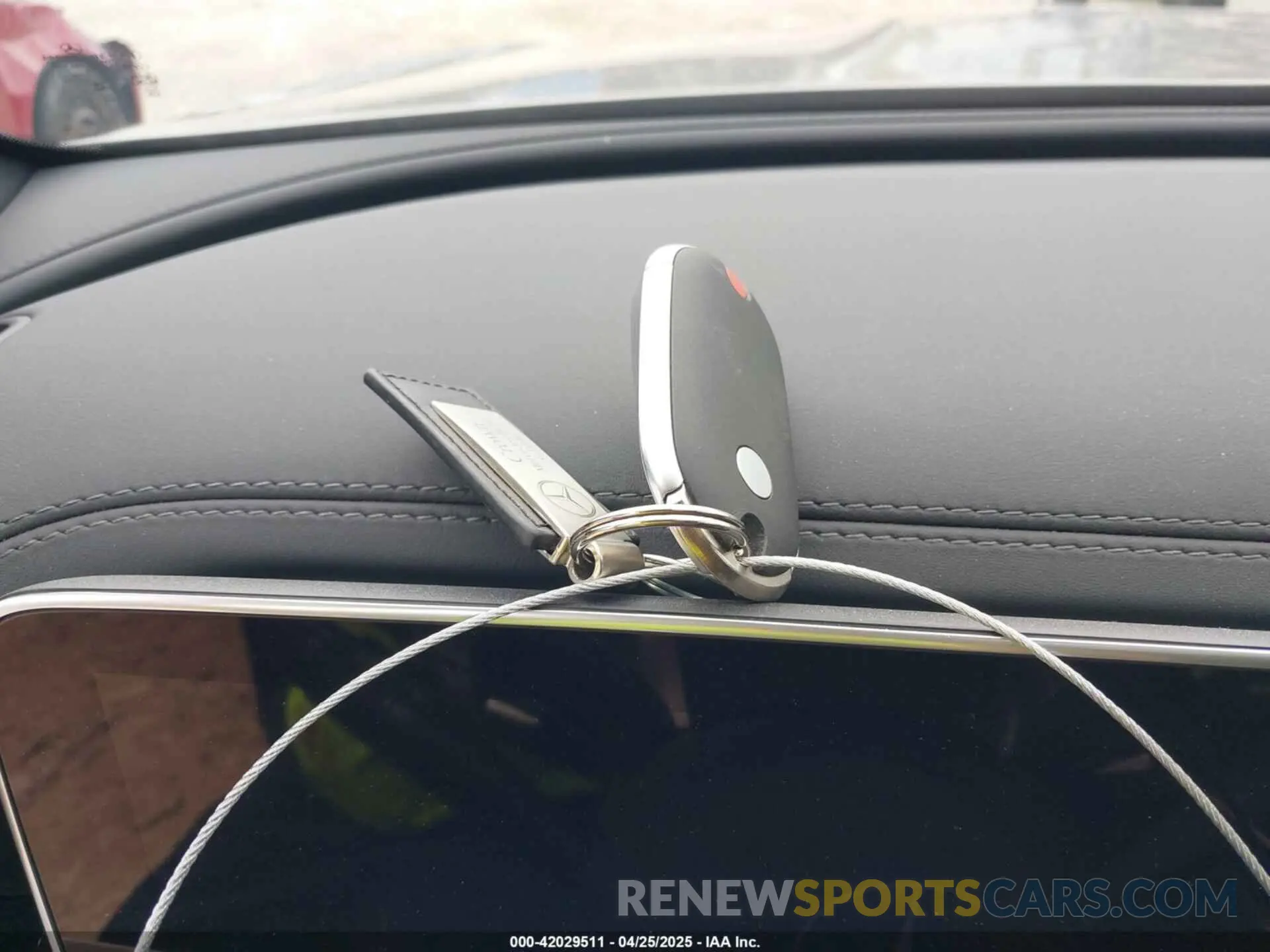 11 Photograph of a damaged car W1NKM4HB0RF228318 MERCEDES-BENZ GLC 300 2024