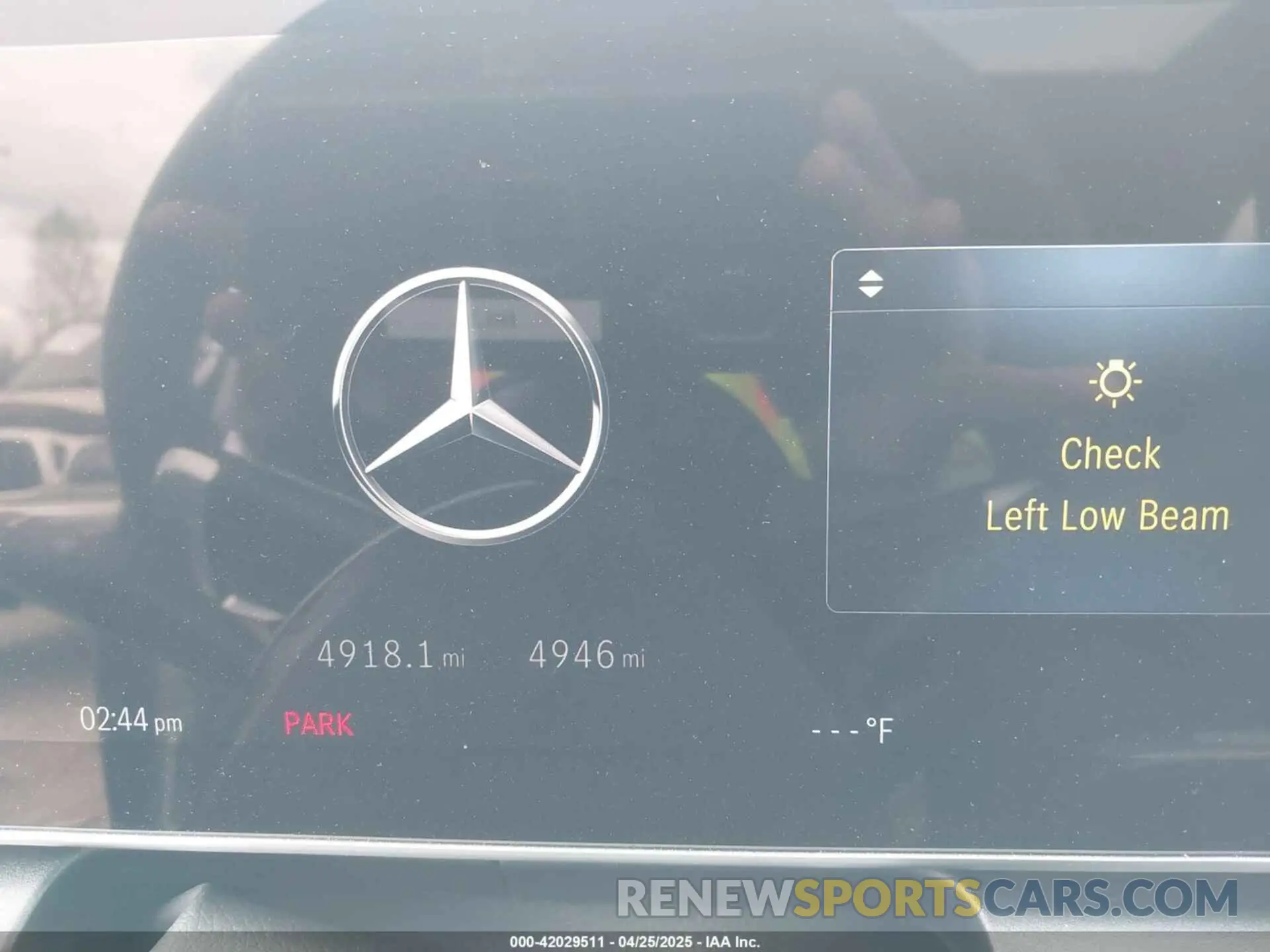 7 Photograph of a damaged car W1NKM4HB0RF228318 MERCEDES-BENZ GLC 300 2024