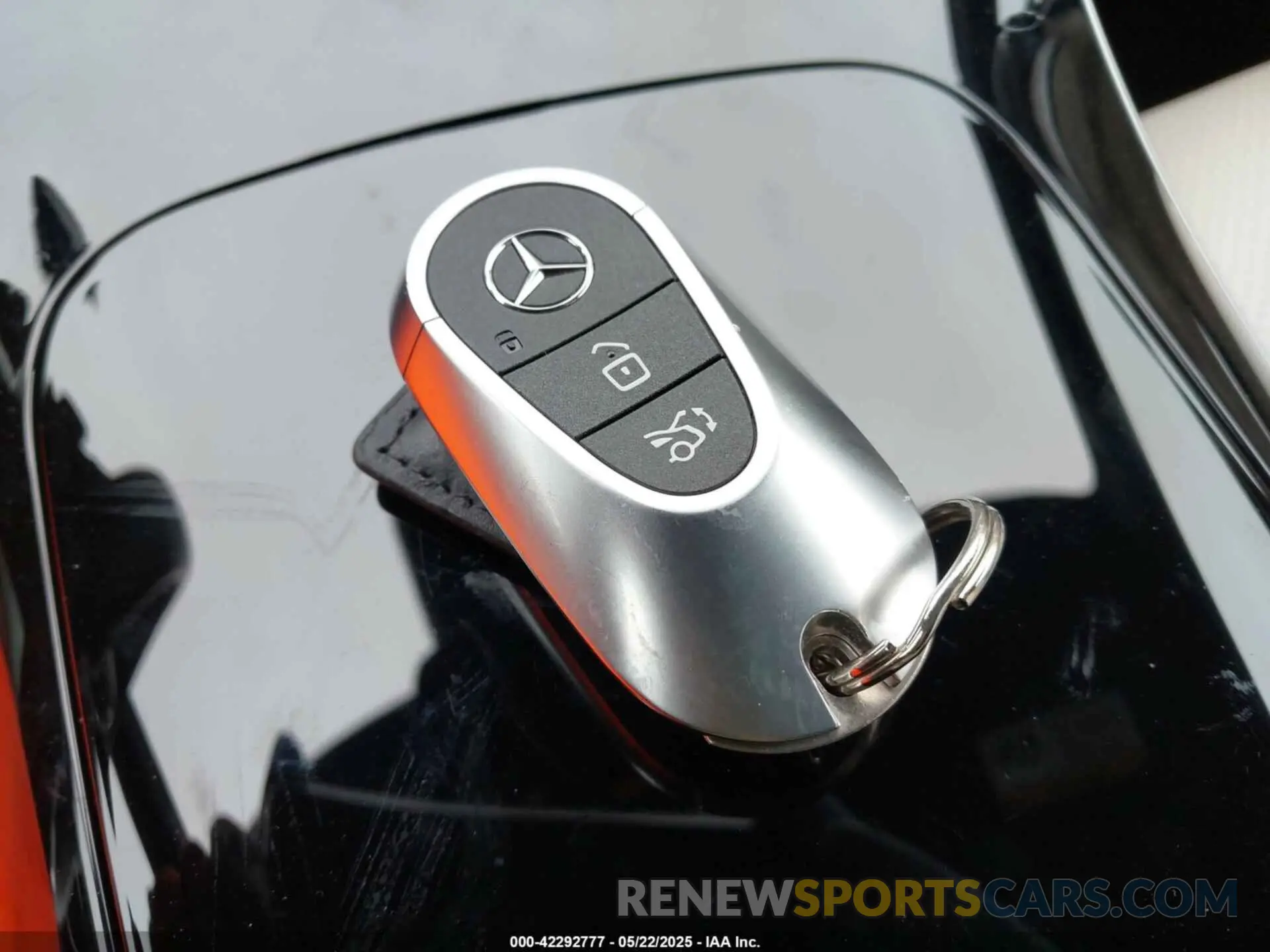 11 Photograph of a damaged car W1NKM4HB1RF134366 MERCEDES-BENZ GLC 300 2024