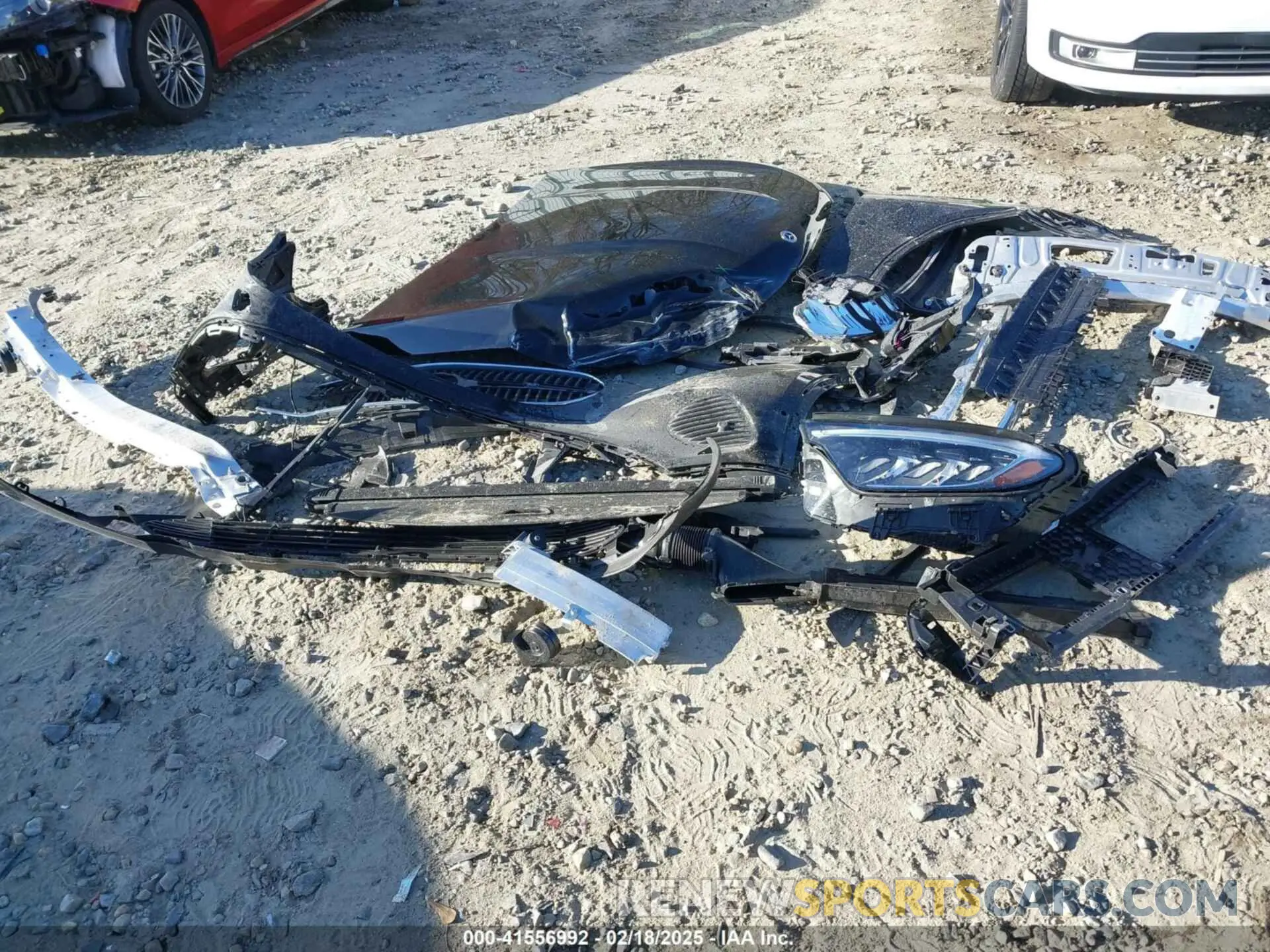11 Photograph of a damaged car W1NKM4HB5RF137917 MERCEDES-BENZ GLC 300 2024
