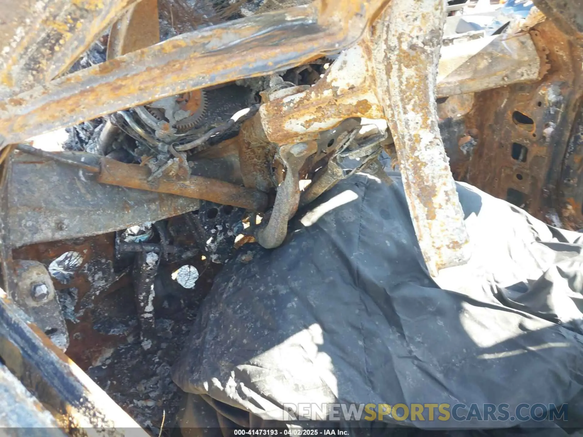 7 Photograph of a damaged car W1NKM4GB5SF241959 MERCEDES-BENZ GLC 300 2025