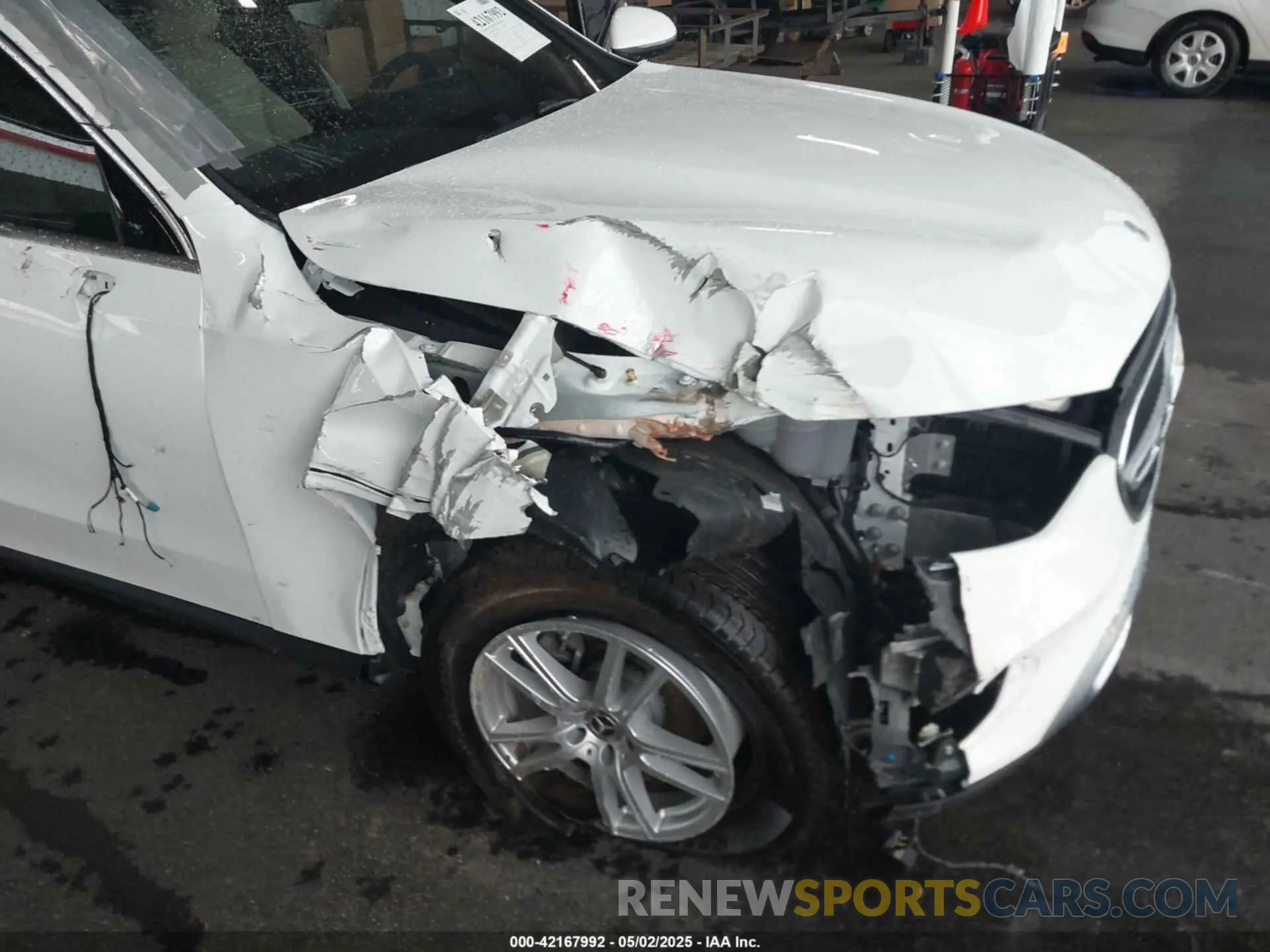 6 Photograph of a damaged car W1NKM4GB6SF337549 MERCEDES-BENZ GLC 300 2025
