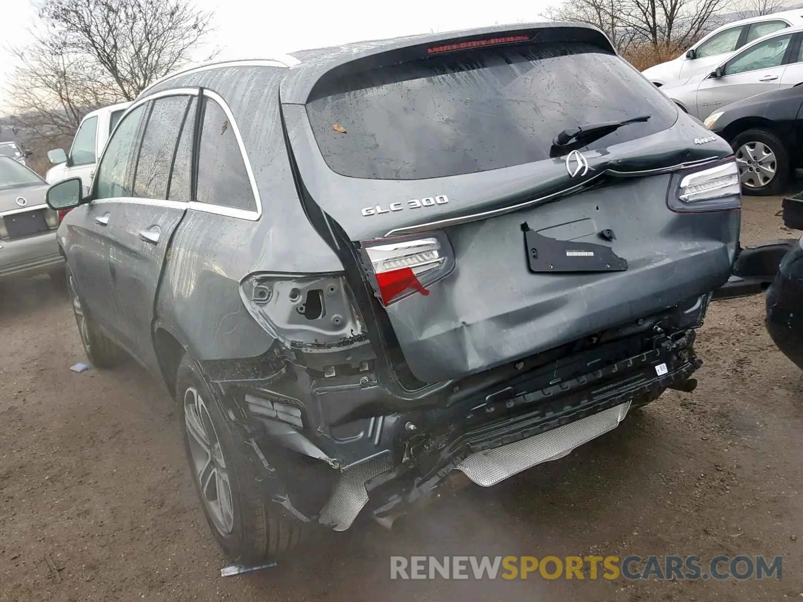 3 Photograph of a damaged car WDC0G4KB2KV137183 MERCEDES-BENZ GLC 300 4M 2019