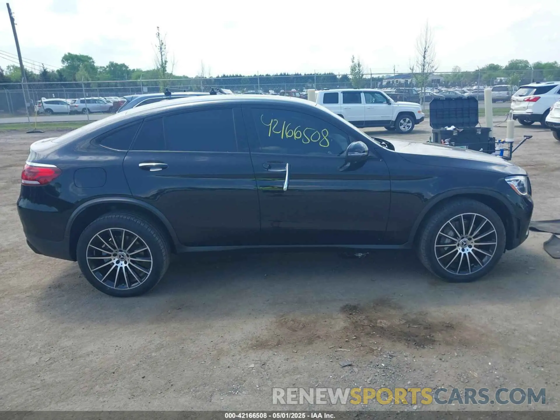 13 Photograph of a damaged car W1N0J8EB8LF850068 MERCEDES-BENZ GLC 300 COUPE 2020