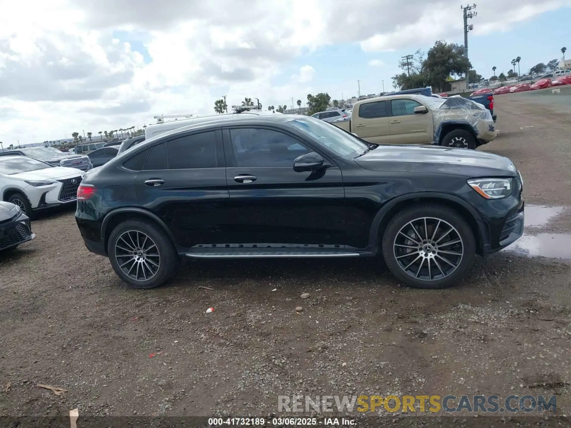 13 Photograph of a damaged car WDC0J8EB6LF752366 MERCEDES-BENZ GLC 300 COUPE 2020