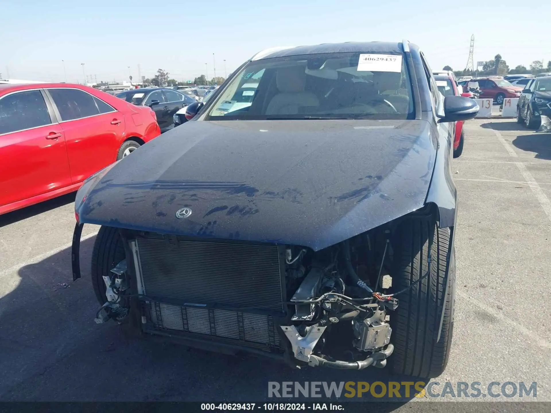 12 Photograph of a damaged car WDC0G5EB0KF593405 MERCEDES-BENZ GLC 350E 2019