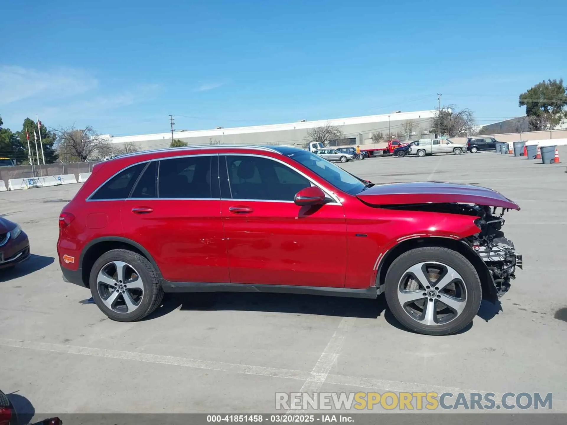 14 Фотография поврежденного автомобиля WDC0G5EB9KF617426 MERCEDES-BENZ GLC 350E 2019