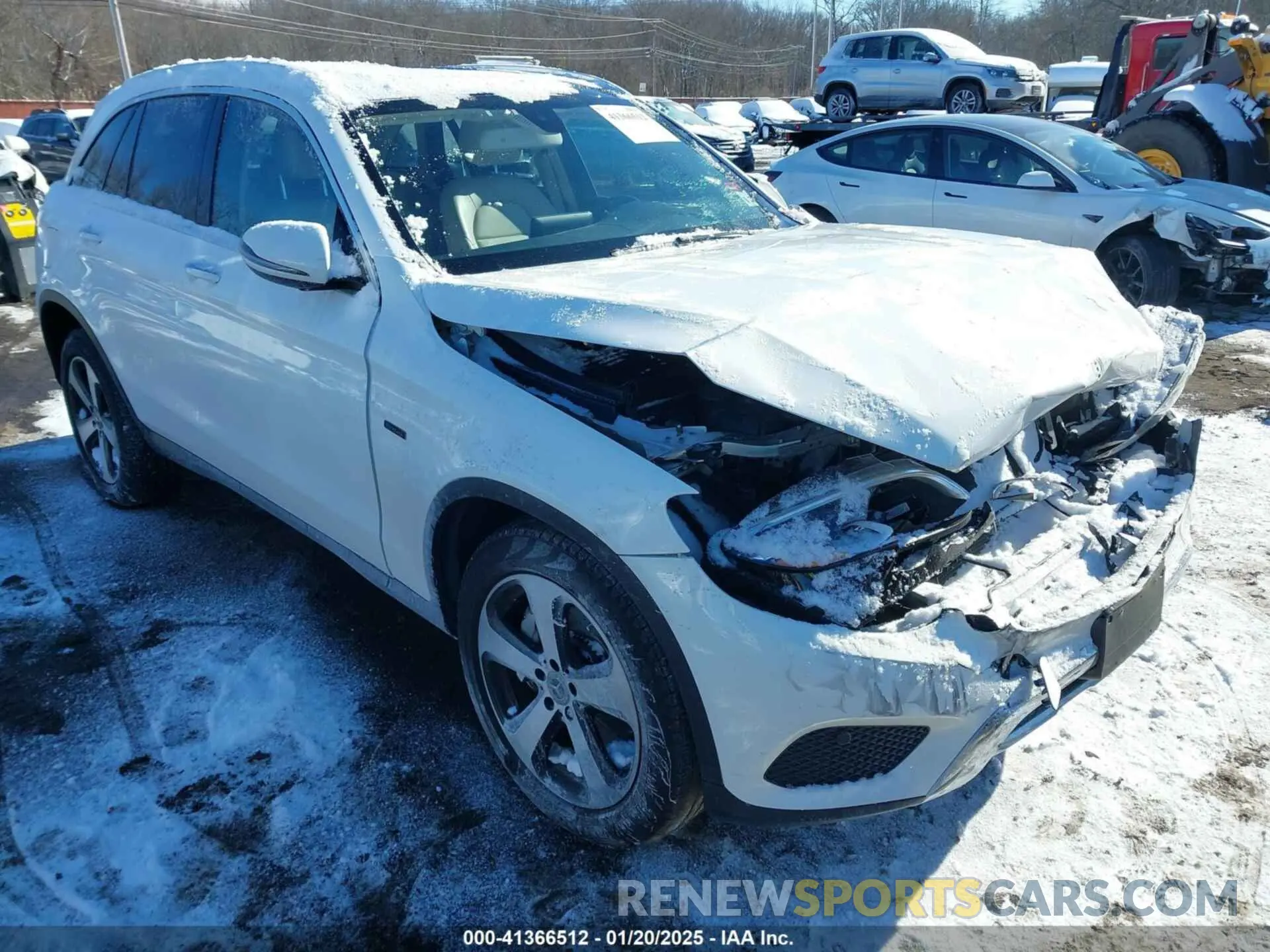 17 Фотография поврежденного автомобиля WDC0G5EBXKF613370 MERCEDES-BENZ GLC 350E 2019