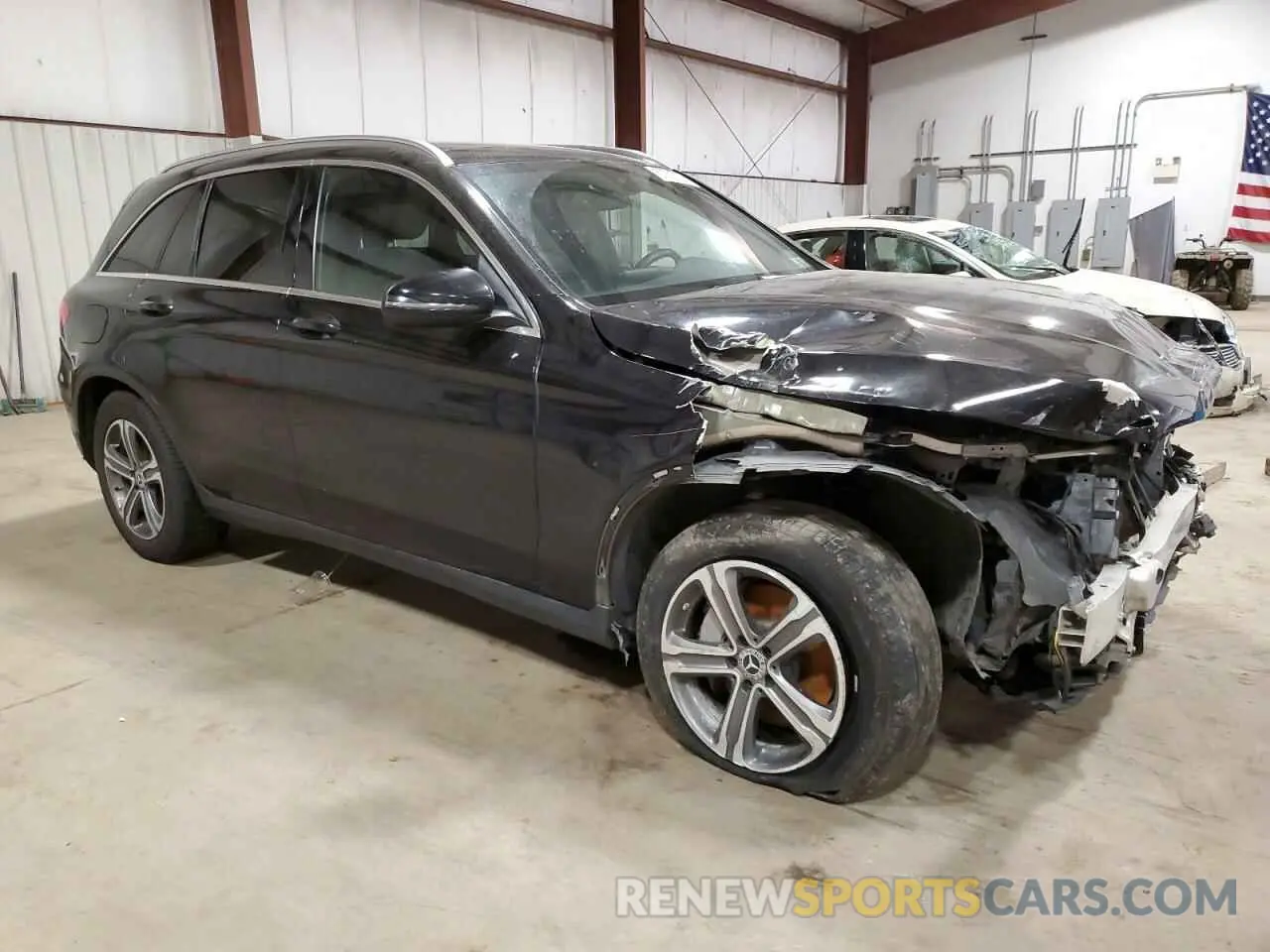 4 Фотография поврежденного автомобиля WDC0G4JB0KF481557 MERCEDES-BENZ GLC-CLASS 2019