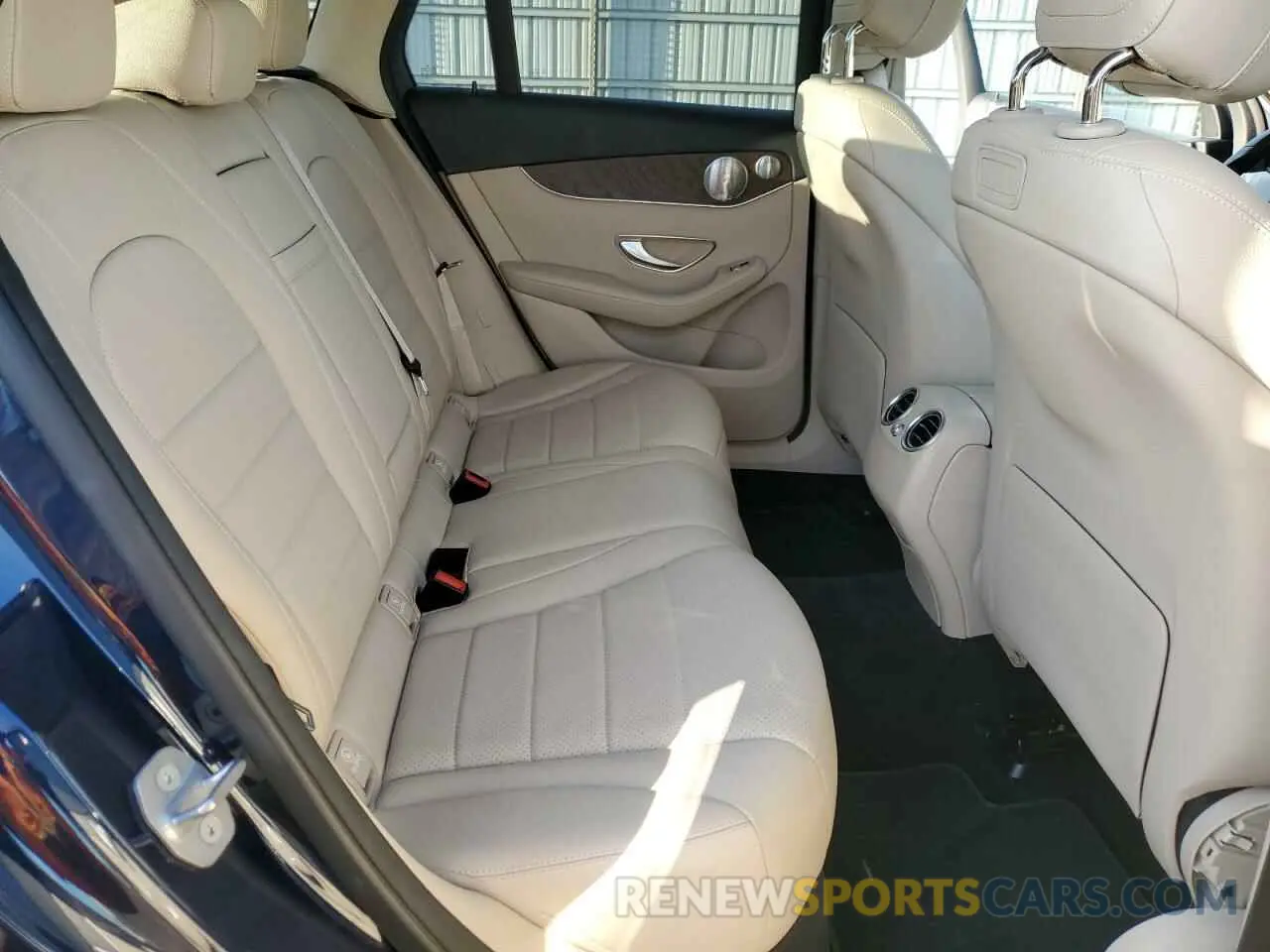 11 Фотография поврежденного автомобиля WDC0G4JB0KF599477 MERCEDES-BENZ GLC-CLASS 2019