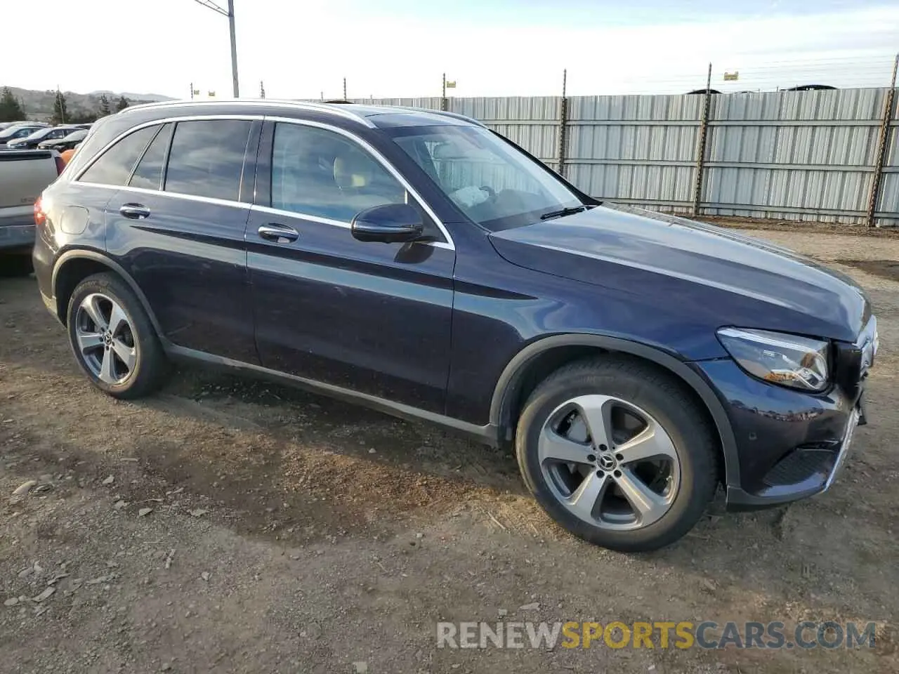 4 Фотография поврежденного автомобиля WDC0G4JB0KF599477 MERCEDES-BENZ GLC-CLASS 2019