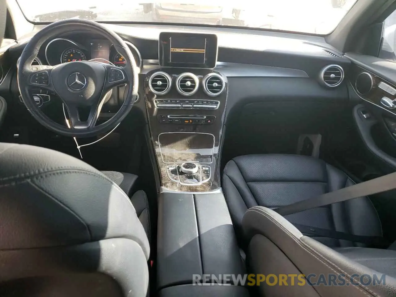 8 Фотография поврежденного автомобиля WDC0G4JB0KV138186 MERCEDES-BENZ GLC-CLASS 2019