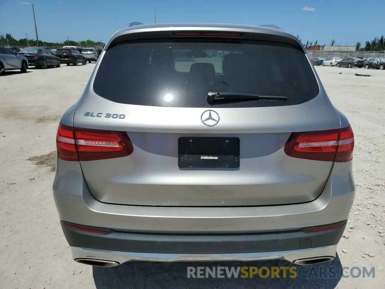 6 Фотография поврежденного автомобиля WDC0G4JB0KV167347 MERCEDES-BENZ GLC-CLASS 2019