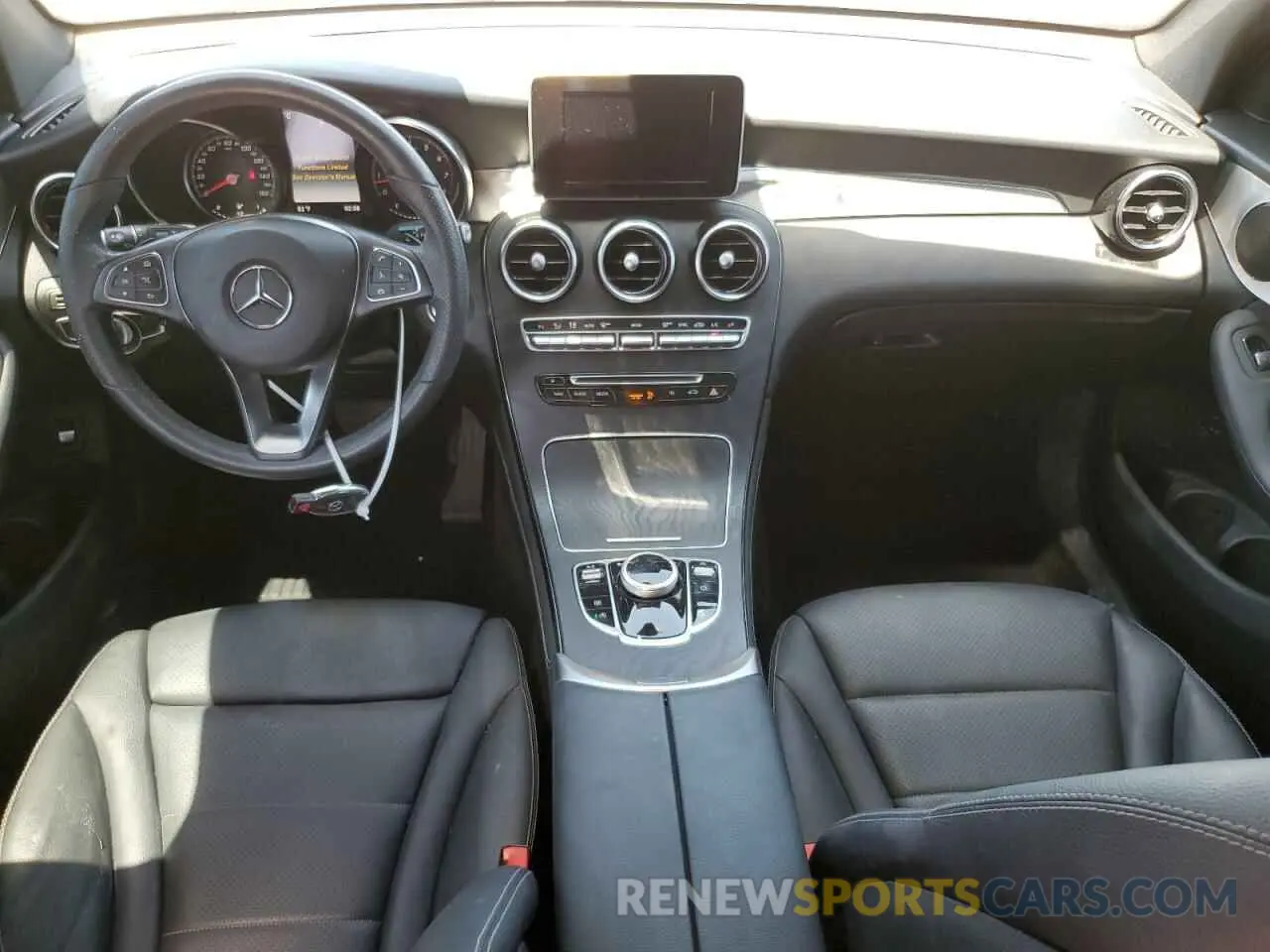8 Фотография поврежденного автомобиля WDC0G4JB0KV167347 MERCEDES-BENZ GLC-CLASS 2019