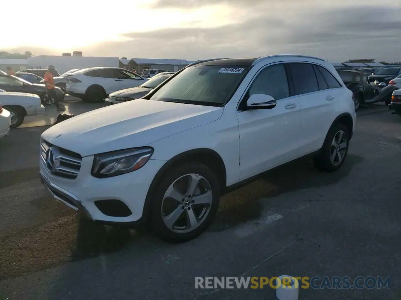 1 Photograph of a damaged car WDC0G4JB0KV167381 MERCEDES-BENZ GLC-CLASS 2019