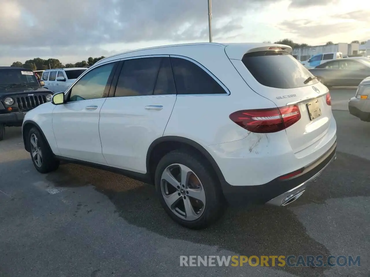 2 Photograph of a damaged car WDC0G4JB0KV167381 MERCEDES-BENZ GLC-CLASS 2019