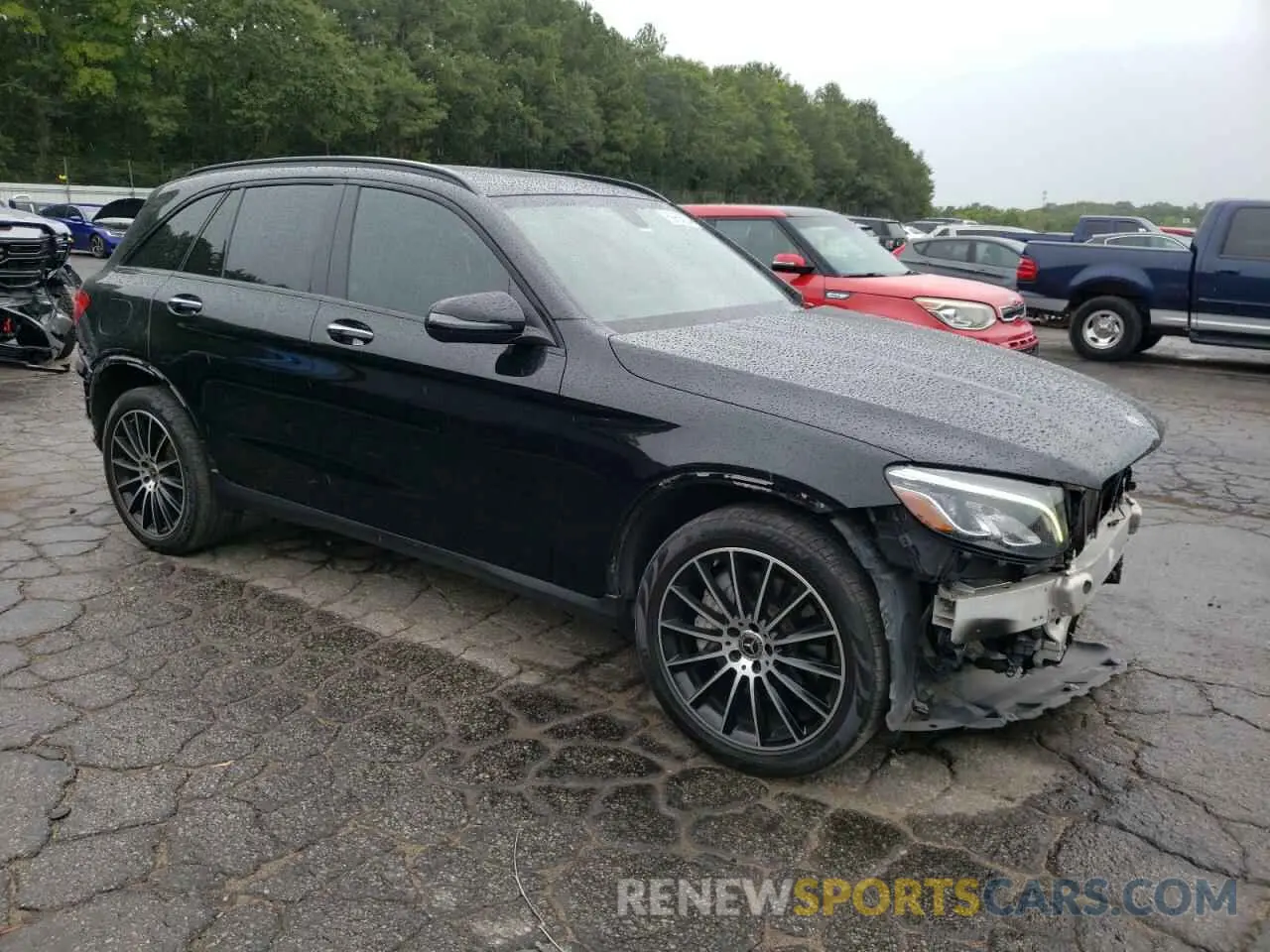 4 Photograph of a damaged car WDC0G4JB1KV189440 MERCEDES-BENZ GLC-CLASS 2019