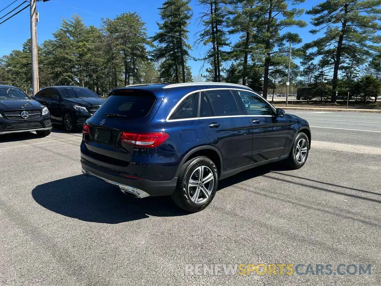 4 Фотография поврежденного автомобиля WDC0G4JB2KV148556 MERCEDES-BENZ GLC-CLASS 2019