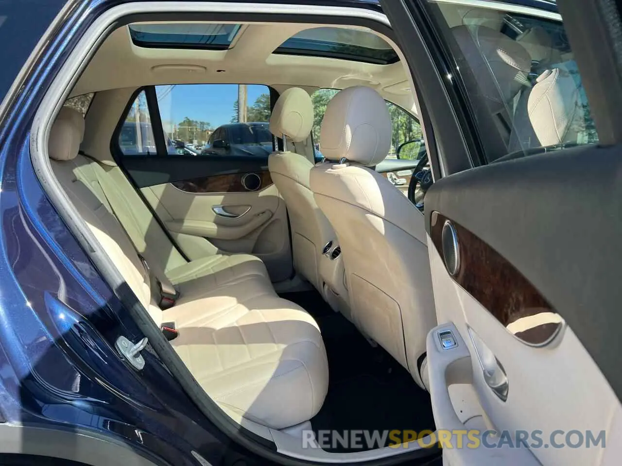6 Фотография поврежденного автомобиля WDC0G4JB2KV148556 MERCEDES-BENZ GLC-CLASS 2019