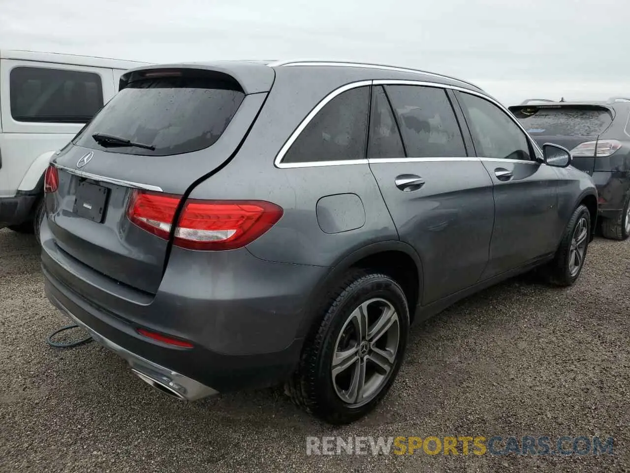 3 Photograph of a damaged car WDC0G4JB2KV172405 MERCEDES-BENZ GLC-CLASS 2019