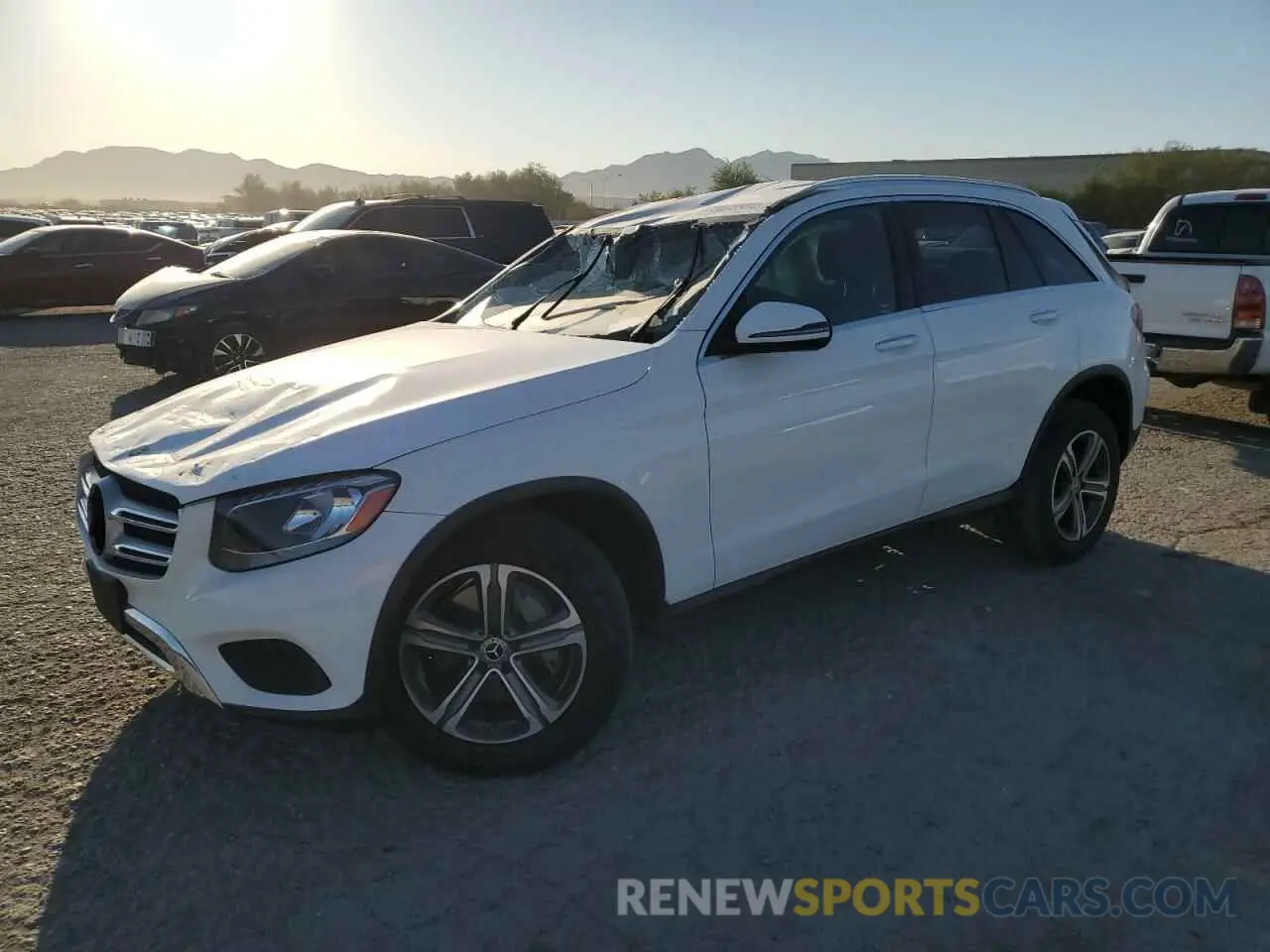 1 Фотография поврежденного автомобиля WDC0G4JB3KV136349 MERCEDES-BENZ GLC-CLASS 2019