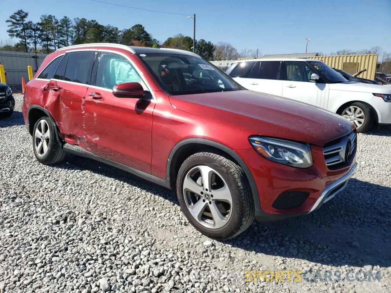 4 Photograph of a damaged car WDC0G4JB3KV157802 MERCEDES-BENZ GLC-CLASS 2019