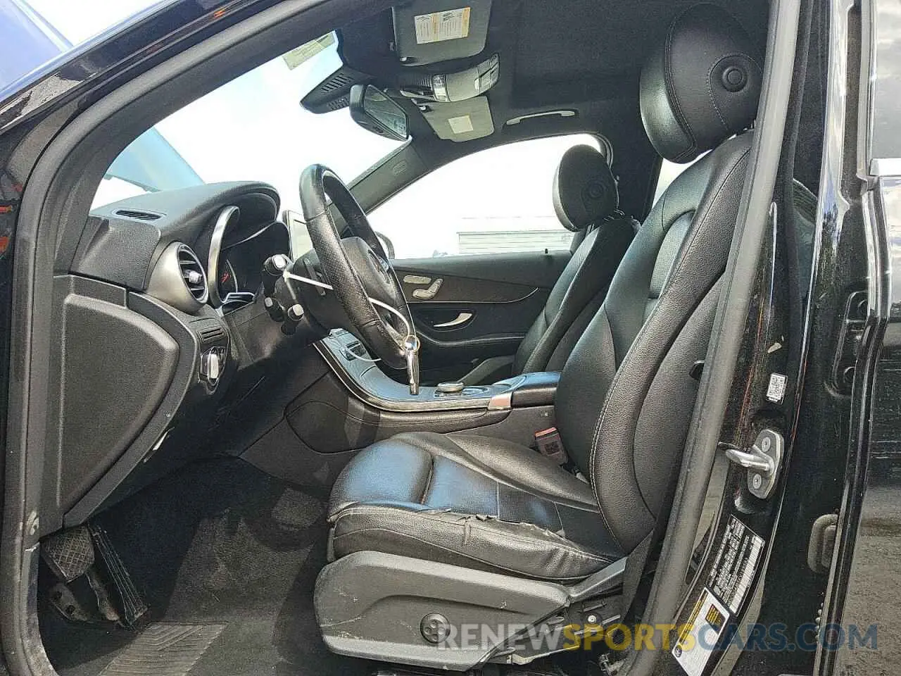 7 Фотография поврежденного автомобиля WDC0G4JB5KV159583 MERCEDES-BENZ GLC-CLASS 2019