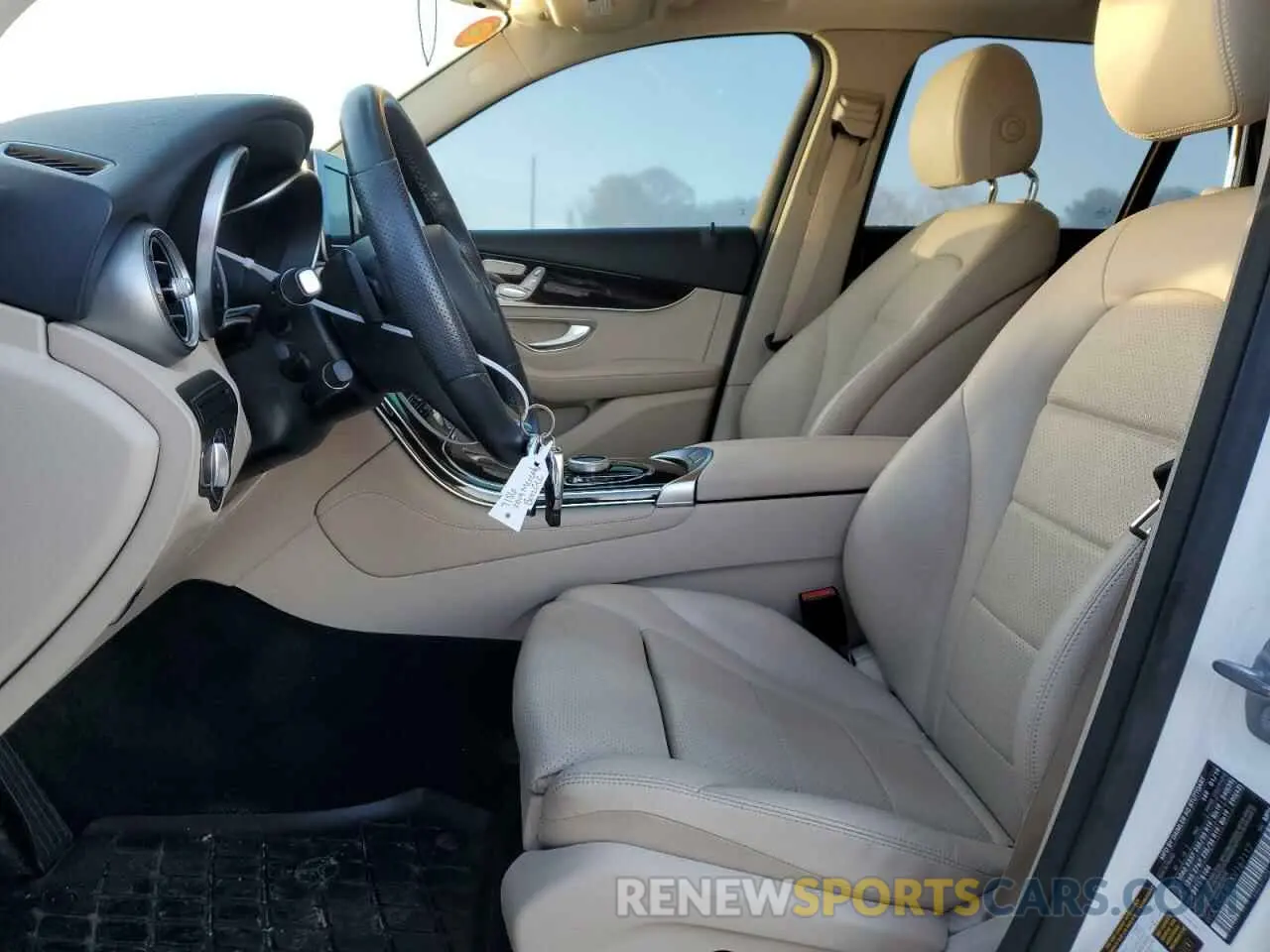 7 Photograph of a damaged car WDC0G4JB5KV167117 MERCEDES-BENZ GLC-CLASS 2019