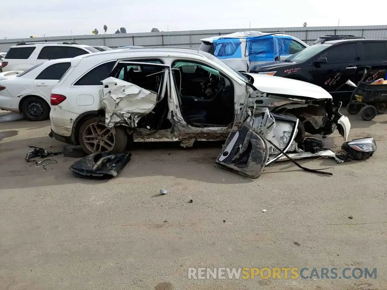 9 Photograph of a damaged car WDC0G4JB6K1003480 MERCEDES-BENZ GLC-CLASS 2019