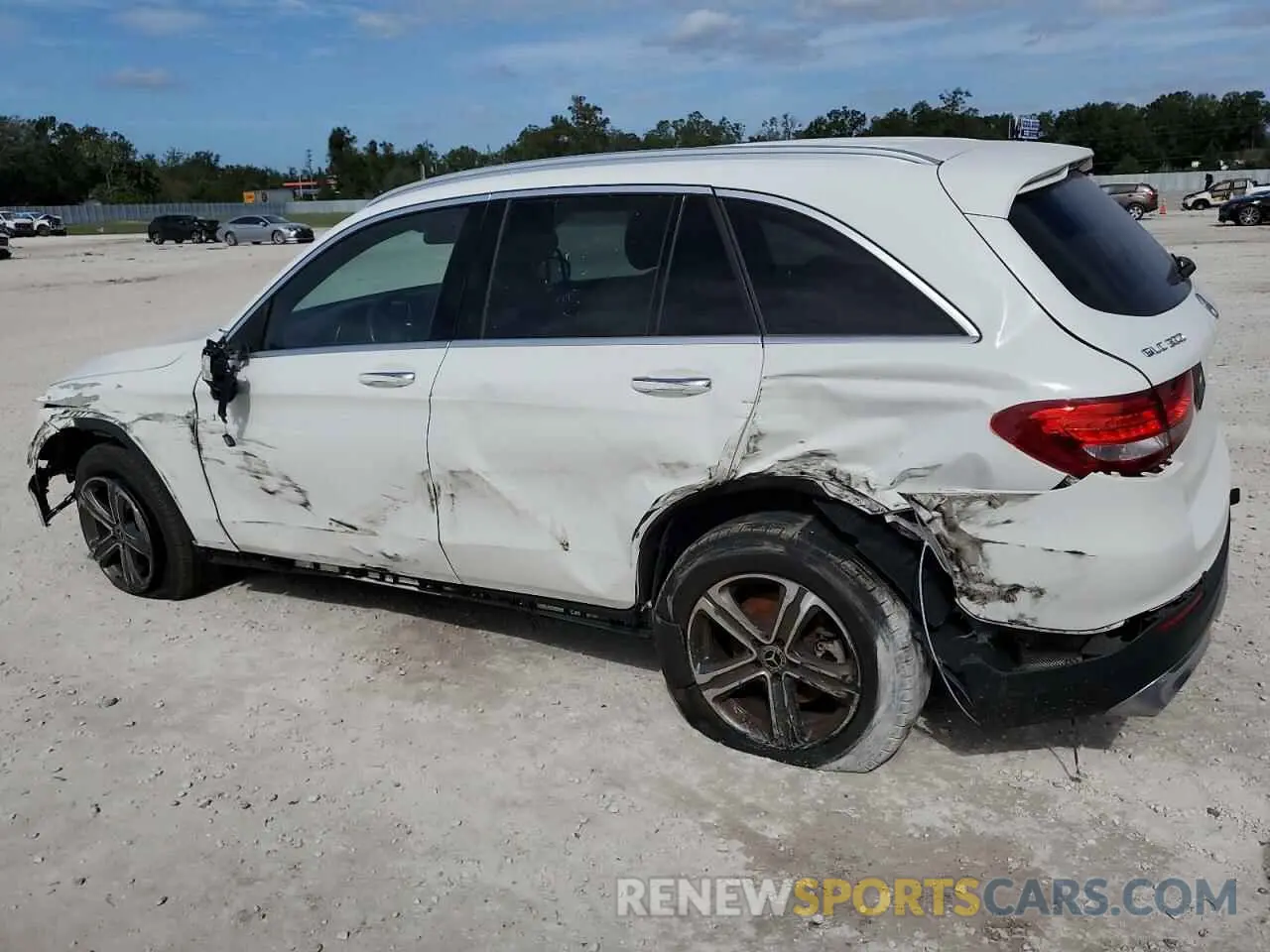 2 Фотография поврежденного автомобиля WDC0G4JB6KV136135 MERCEDES-BENZ GLC-CLASS 2019