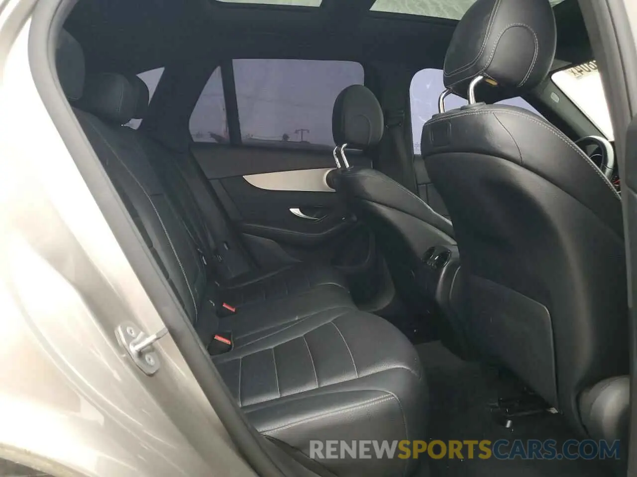 11 Фотография поврежденного автомобиля WDC0G4JB6KV150262 MERCEDES-BENZ GLC-CLASS 2019
