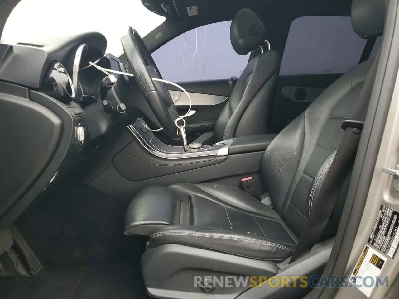 7 Фотография поврежденного автомобиля WDC0G4JB6KV150262 MERCEDES-BENZ GLC-CLASS 2019
