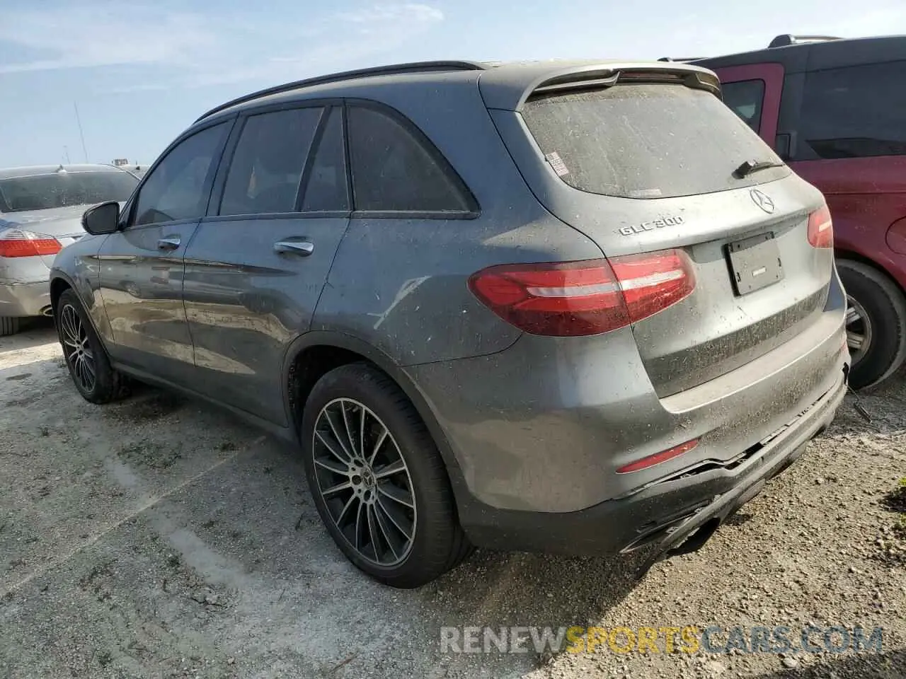 2 Фотография поврежденного автомобиля WDC0G4JB6KV194438 MERCEDES-BENZ GLC-CLASS 2019