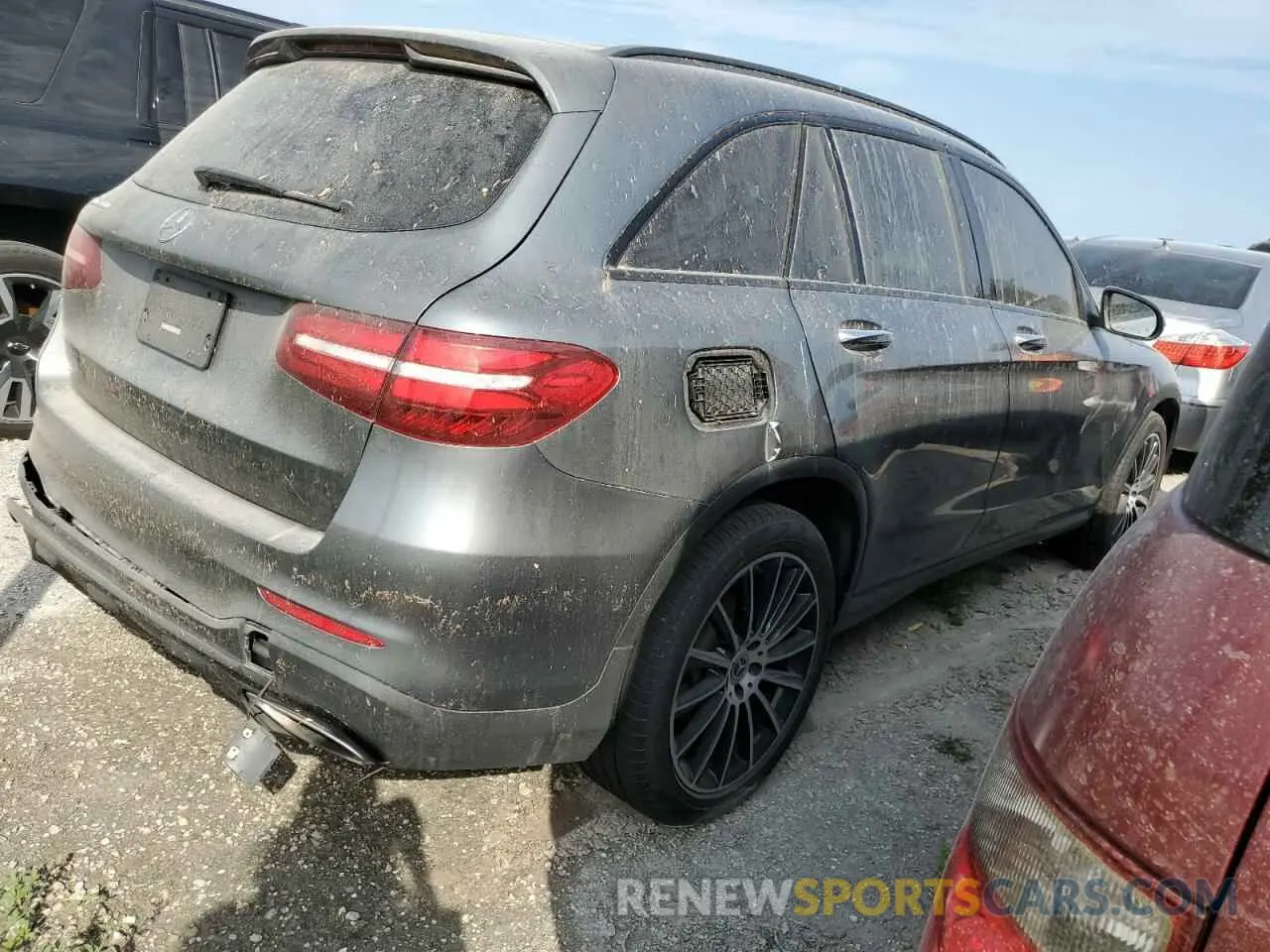3 Фотография поврежденного автомобиля WDC0G4JB6KV194438 MERCEDES-BENZ GLC-CLASS 2019