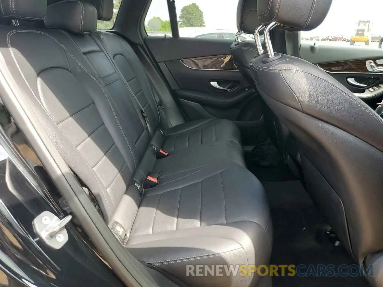 11 Фотография поврежденного автомобиля WDC0G4JB7KV117187 MERCEDES-BENZ GLC-CLASS 2019