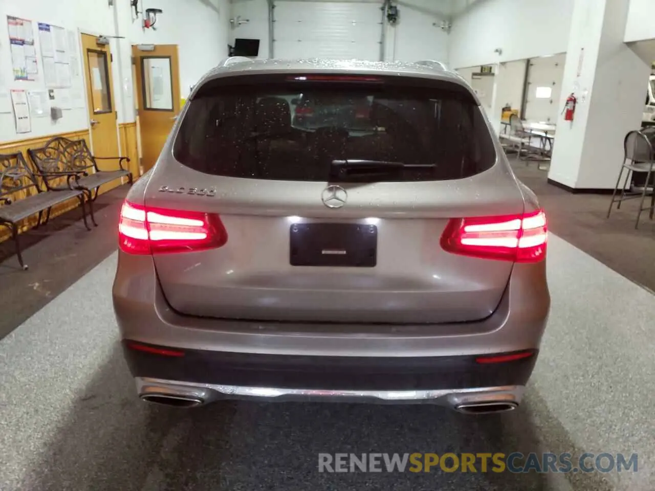 6 Фотография поврежденного автомобиля WDC0G4JB7KV162050 MERCEDES-BENZ GLC-CLASS 2019