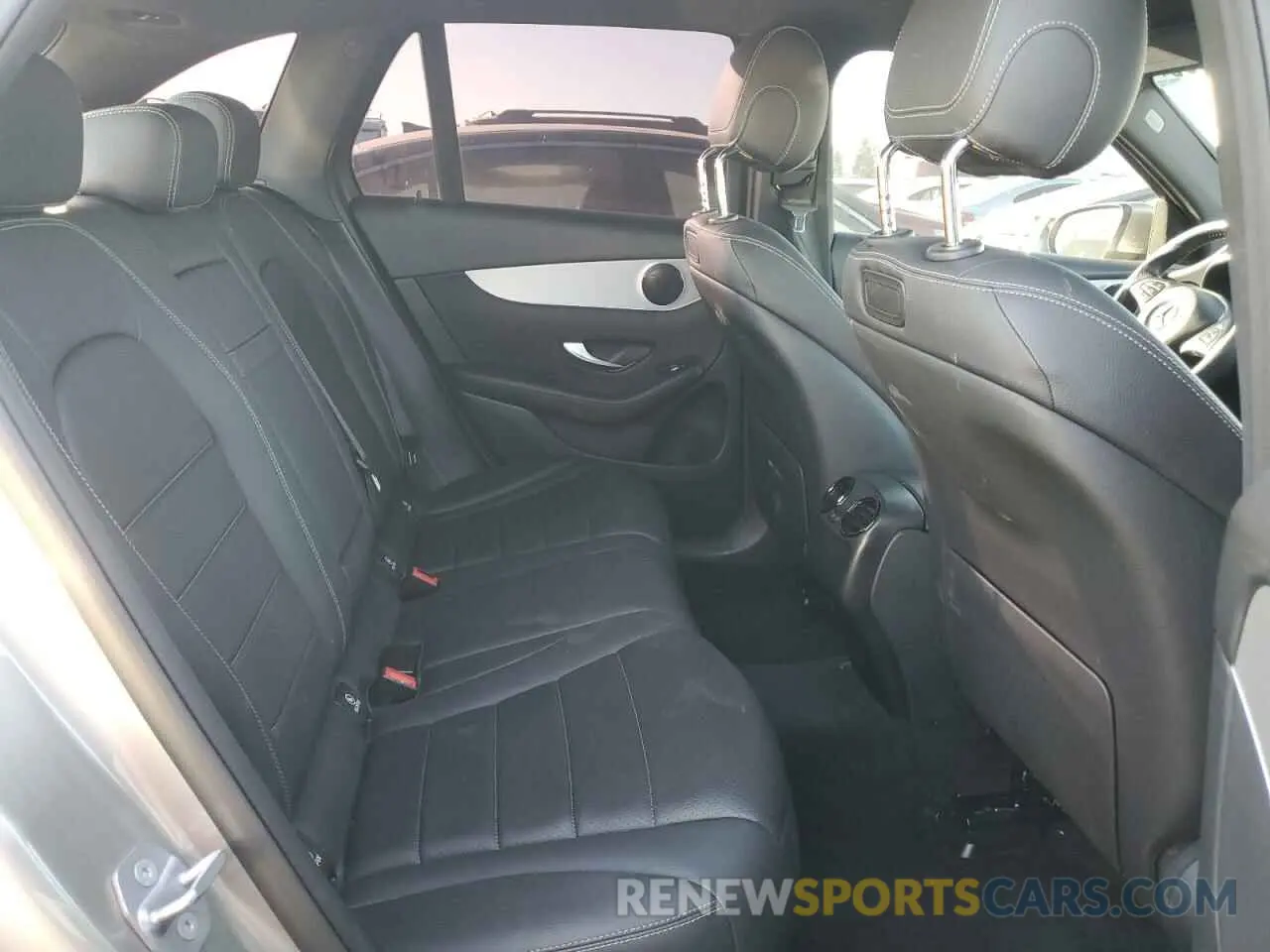 11 Фотография поврежденного автомобиля WDC0G4JB9KF570270 MERCEDES-BENZ GLC-CLASS 2019