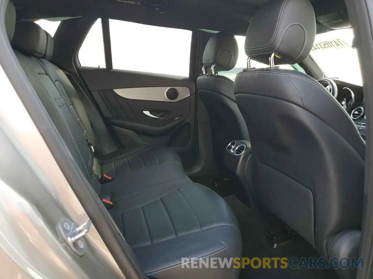11 Photograph of a damaged car WDC0G4JB9KV153110 MERCEDES-BENZ GLC-CLASS 2019