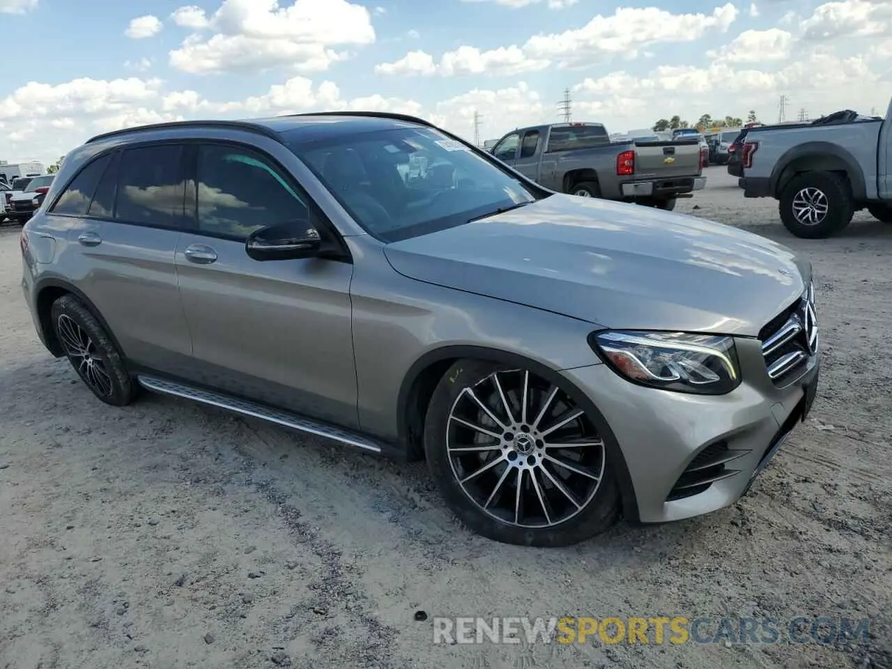 4 Photograph of a damaged car WDC0G4JB9KV153110 MERCEDES-BENZ GLC-CLASS 2019