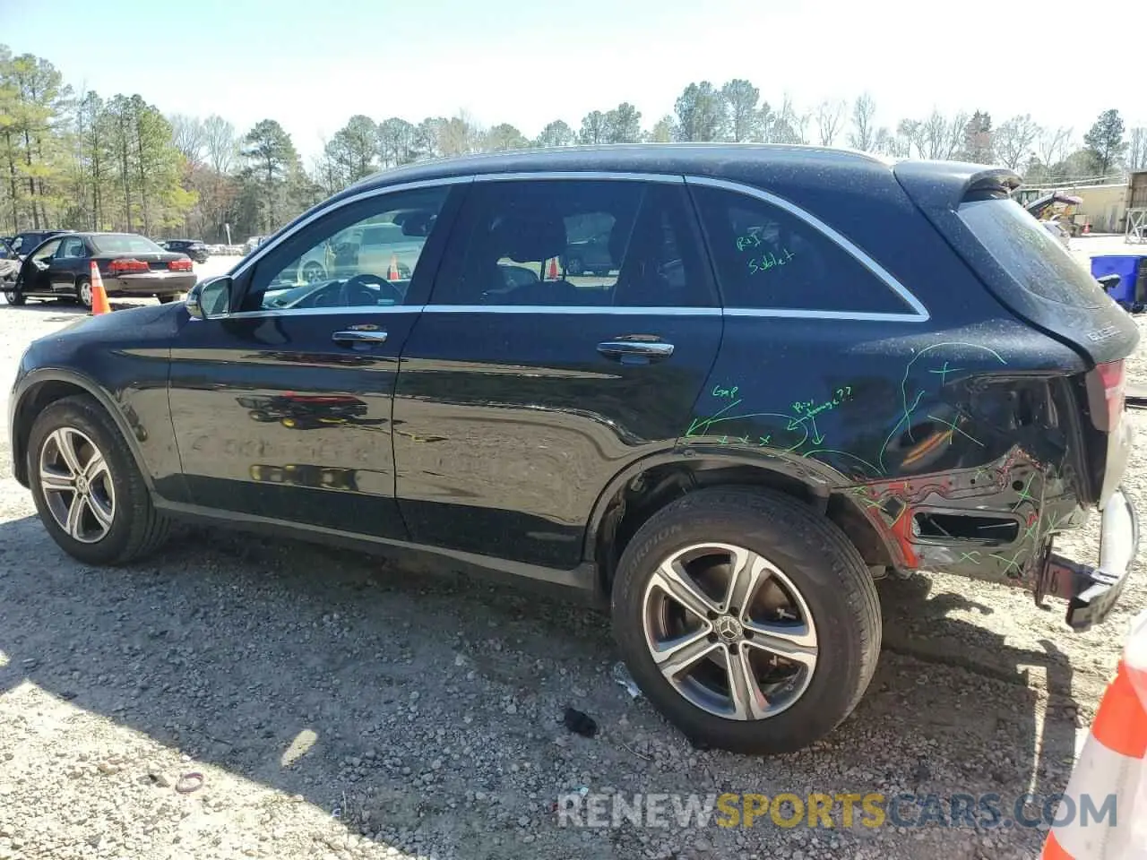 2 Photograph of a damaged car WDC0G4KB0KF634825 MERCEDES-BENZ GLC-CLASS 2019