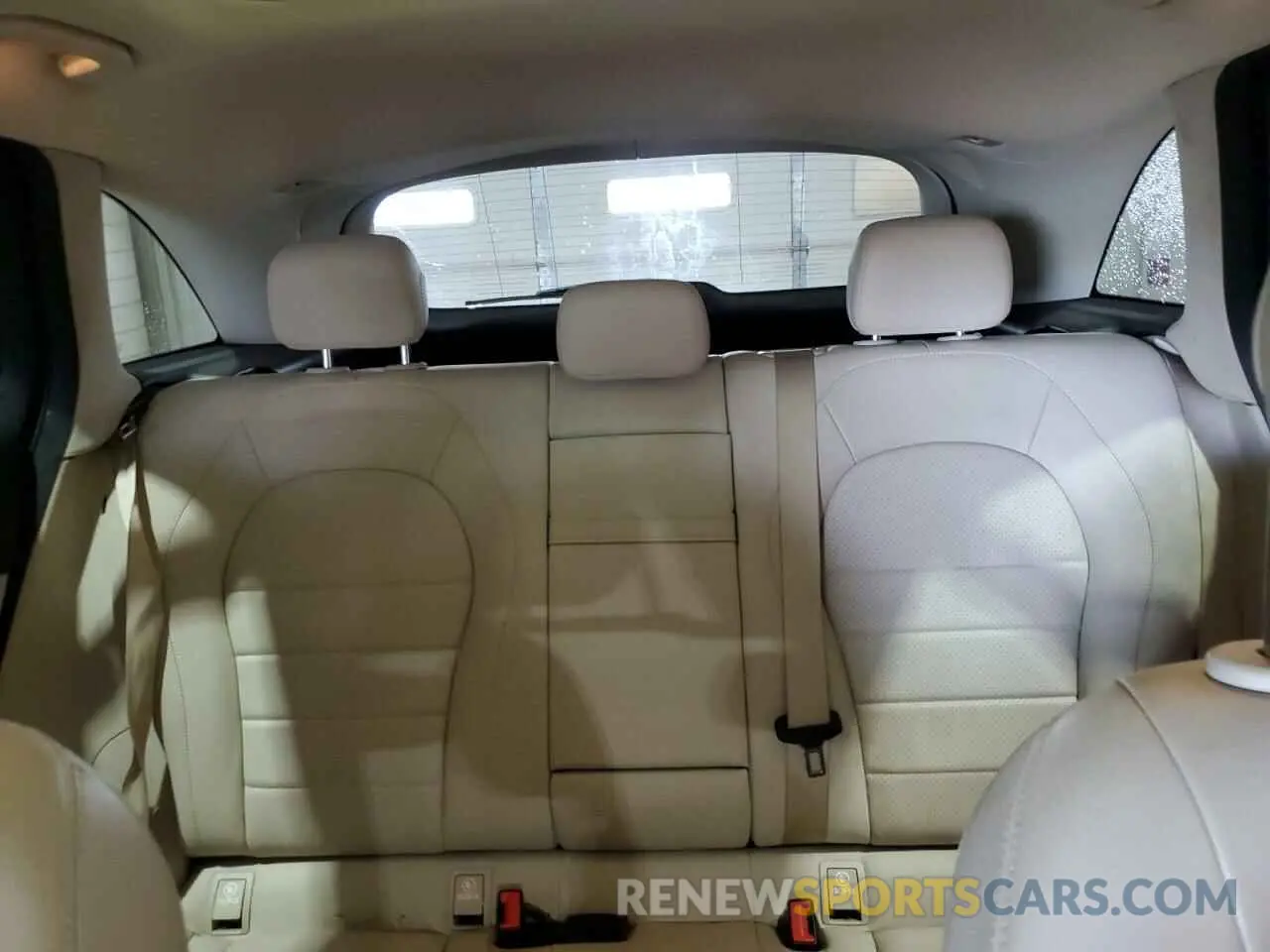 10 Photograph of a damaged car WDC0G4KB0KV164558 MERCEDES-BENZ GLC-CLASS 2019