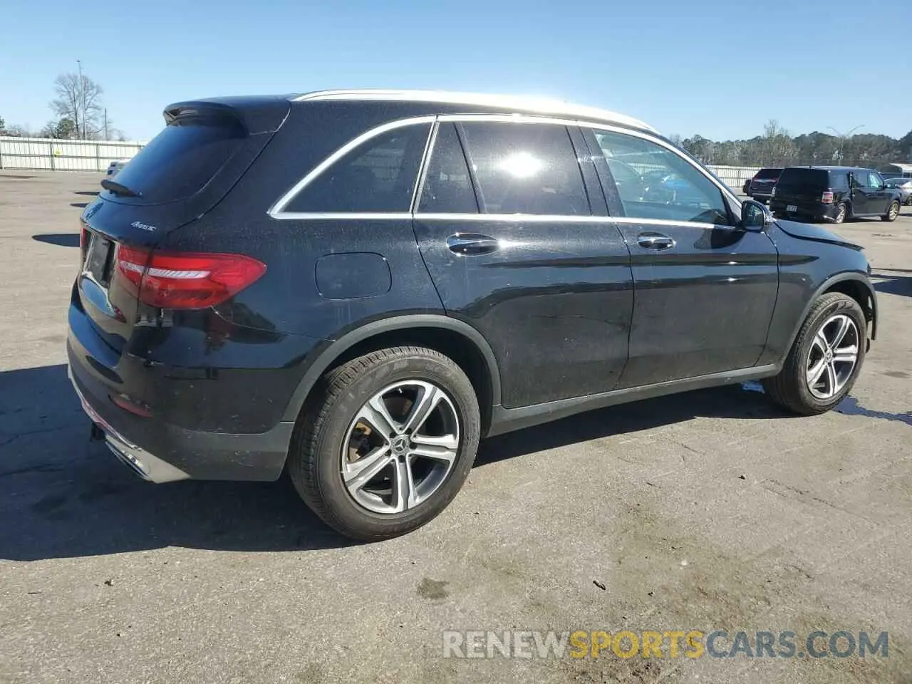 3 Фотография поврежденного автомобиля WDC0G4KB1KF588227 MERCEDES-BENZ GLC-CLASS 2019