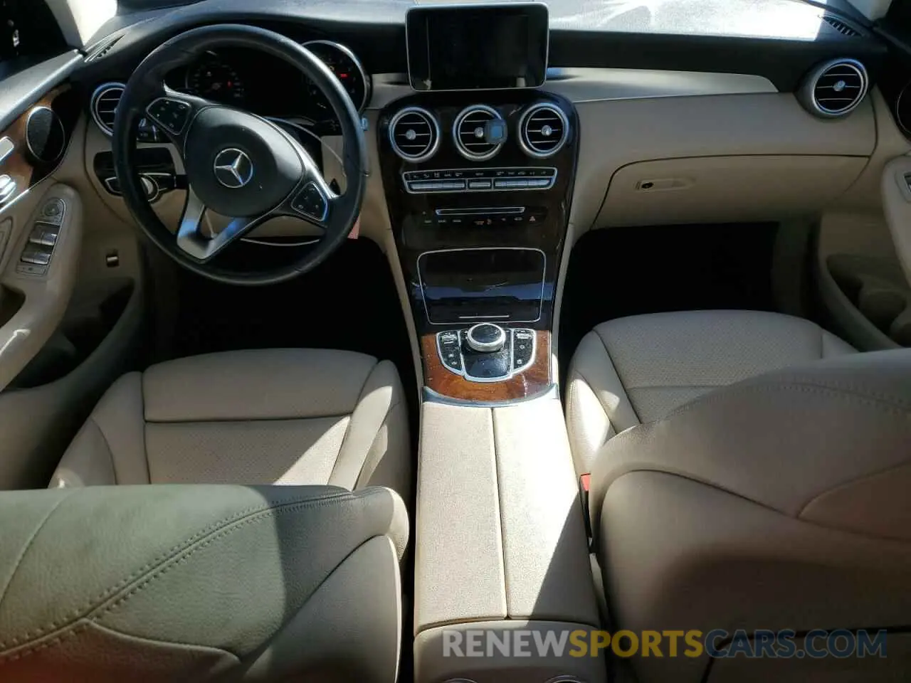 8 Фотография поврежденного автомобиля WDC0G4KB1KF588227 MERCEDES-BENZ GLC-CLASS 2019