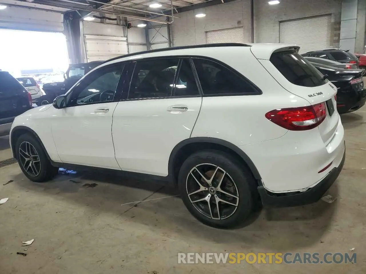 2 Фотография поврежденного автомобиля WDC0G4KB1KV121184 MERCEDES-BENZ GLC-CLASS 2019