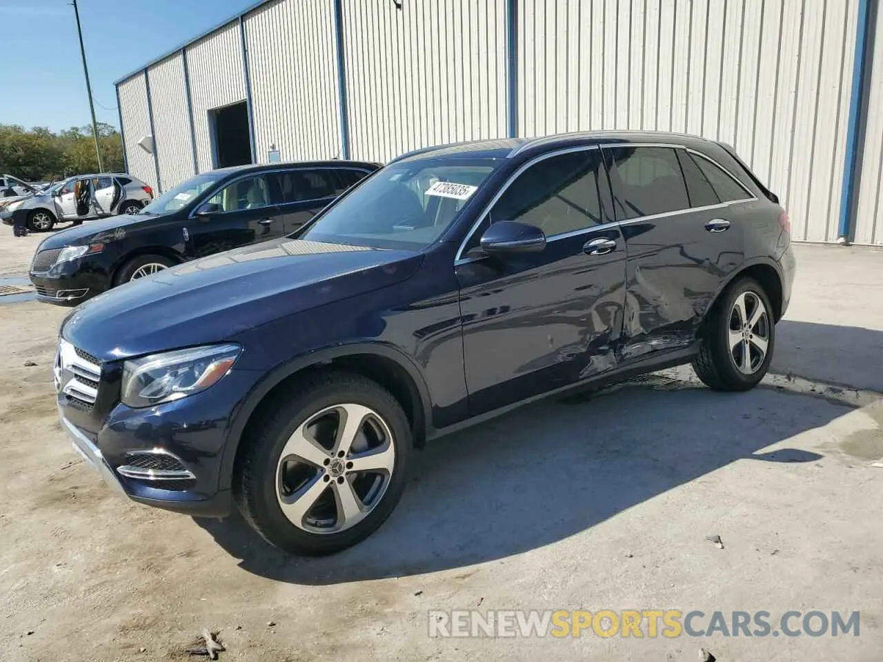 1 Photograph of a damaged car WDC0G4KB1KV154105 MERCEDES-BENZ GLC-CLASS 2019