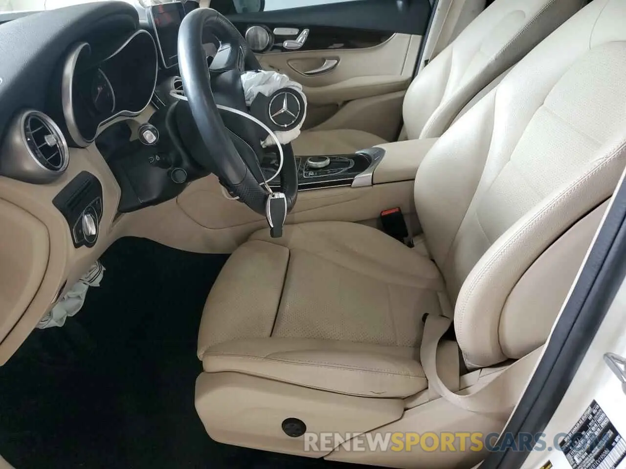 7 Photograph of a damaged car WDC0G4KB1KV195088 MERCEDES-BENZ GLC-CLASS 2019