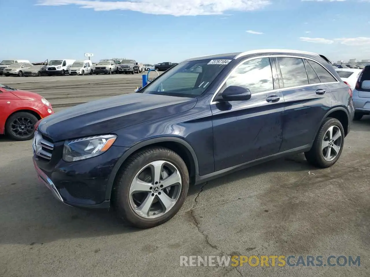 1 Фотография поврежденного автомобиля WDC0G4KB2KV123235 MERCEDES-BENZ GLC-CLASS 2019