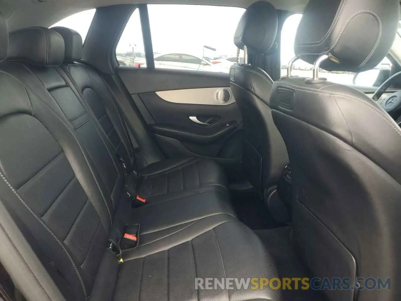 11 Фотография поврежденного автомобиля WDC0G4KB2KV150886 MERCEDES-BENZ GLC-CLASS 2019