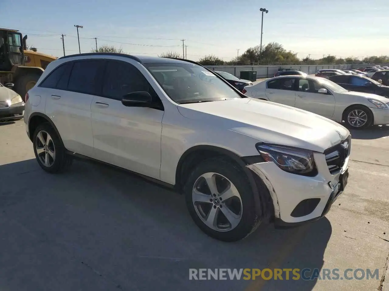 4 Фотография поврежденного автомобиля WDC0G4KB2KV171625 MERCEDES-BENZ GLC-CLASS 2019