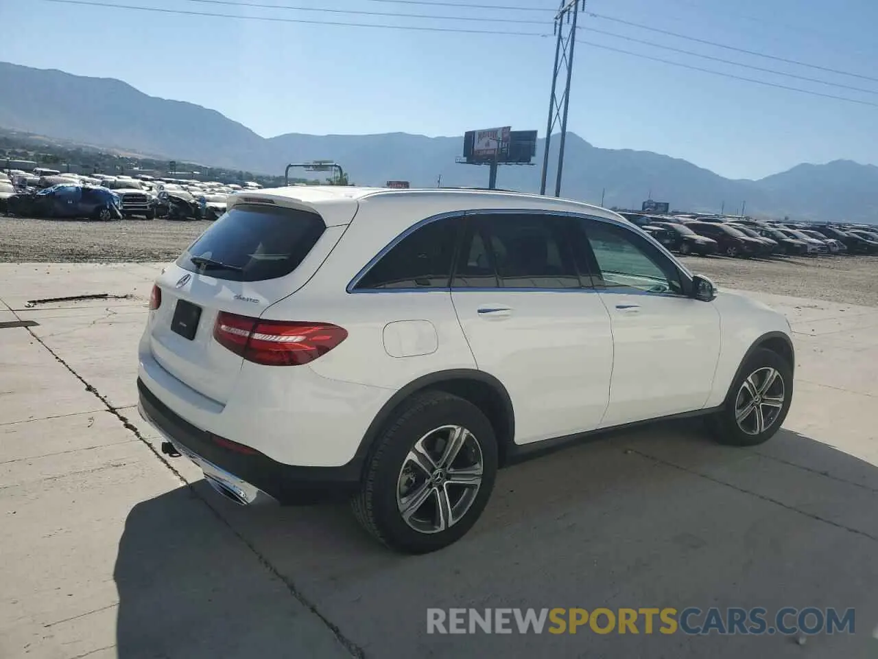 3 Фотография поврежденного автомобиля WDC0G4KB4KV166085 MERCEDES-BENZ GLC-CLASS 2019